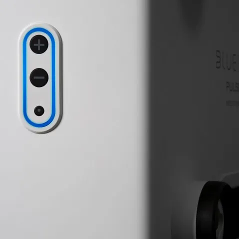 BLUESOUND PULSE SUB+ WHT WOOFER Neu Wireless