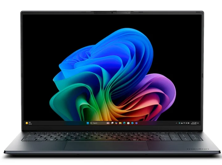 MEDION - SPRCHRGD 16 S1 OLED; Copilot+ PC, Intel® Core™ Ultra 5 228V , Windows 11 Home, 40,6 cm (16“) 2,8K OLED-Display, 512 GB SSD, 32 GB RAM