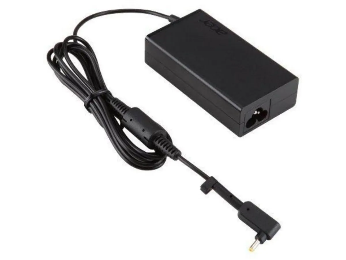 Acer 45W Adapter