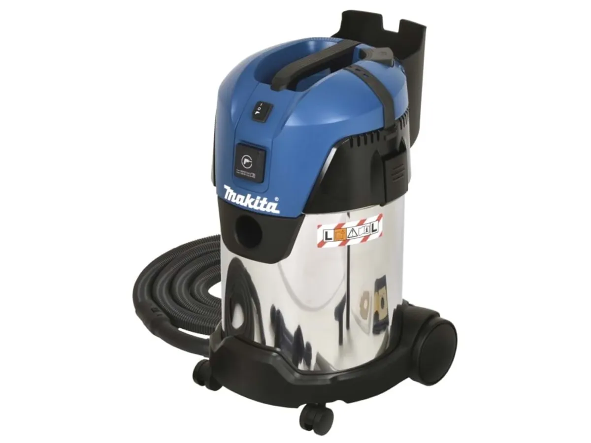 Makita Staubsauger VC3011L