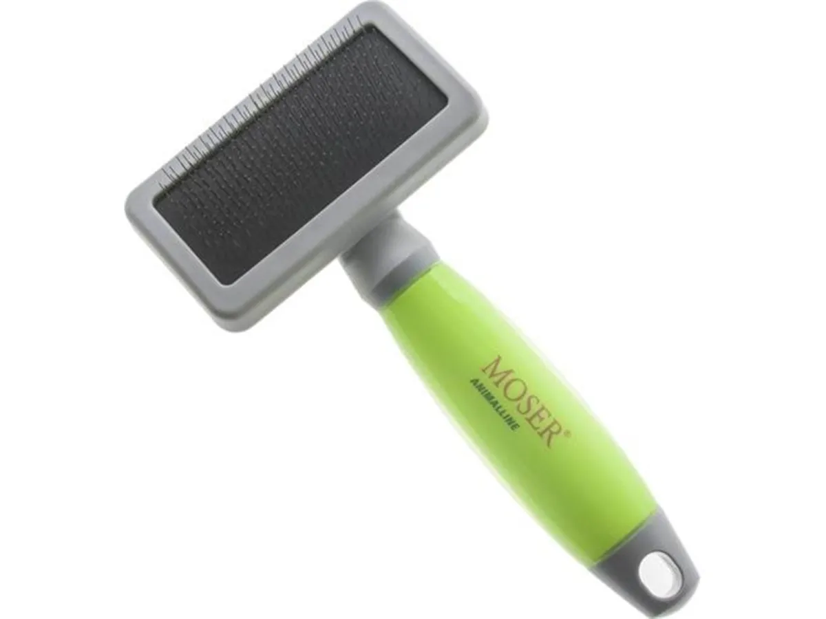 Moser Brush for dog Medium