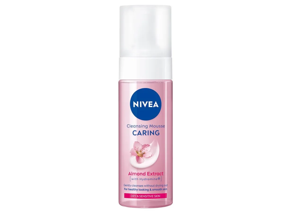 Nivea Glow Cleansing Mousse 150ml