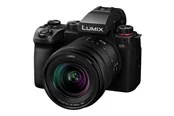 Panasonic Lumix DC-S5M2K - digital camera 20-60mm F3.5-5.6 lens