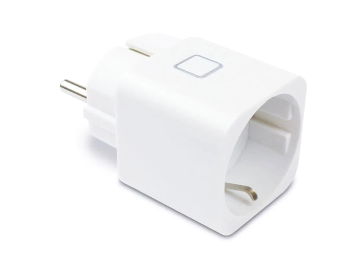 Salus SPE600 smart plug for smart home