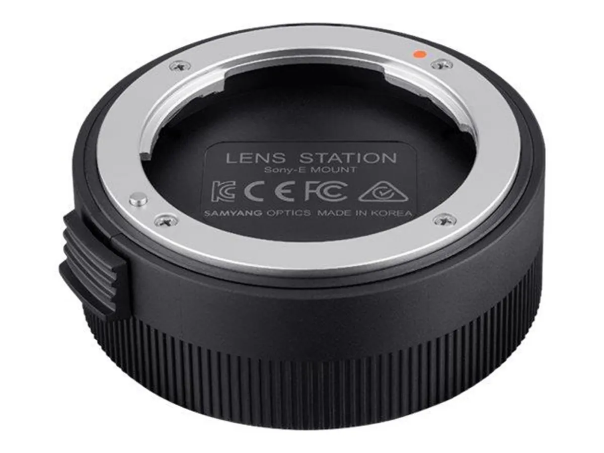 SAMYANG Lens Station