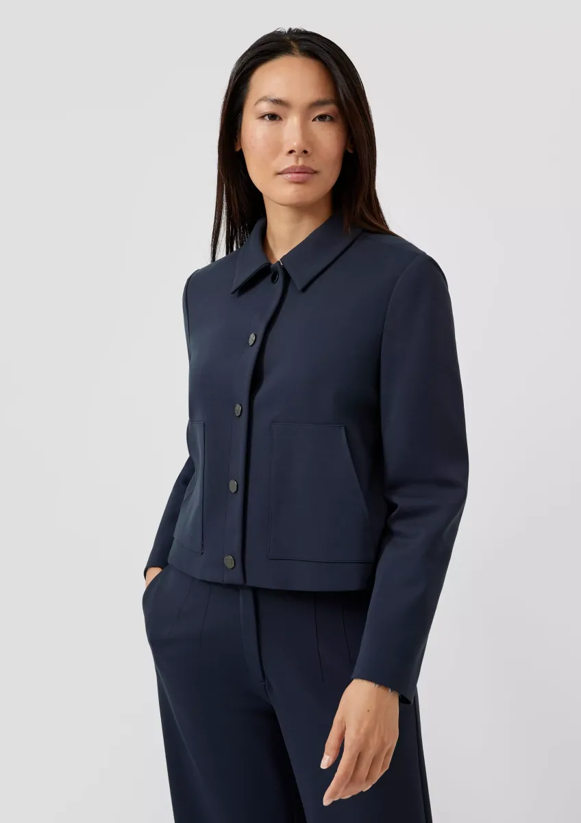Boxy Jacke mit leichtem Futter und Hemdkragen