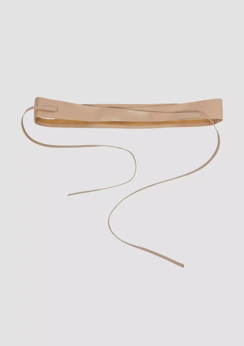 Breiter Gürtel zum Binden