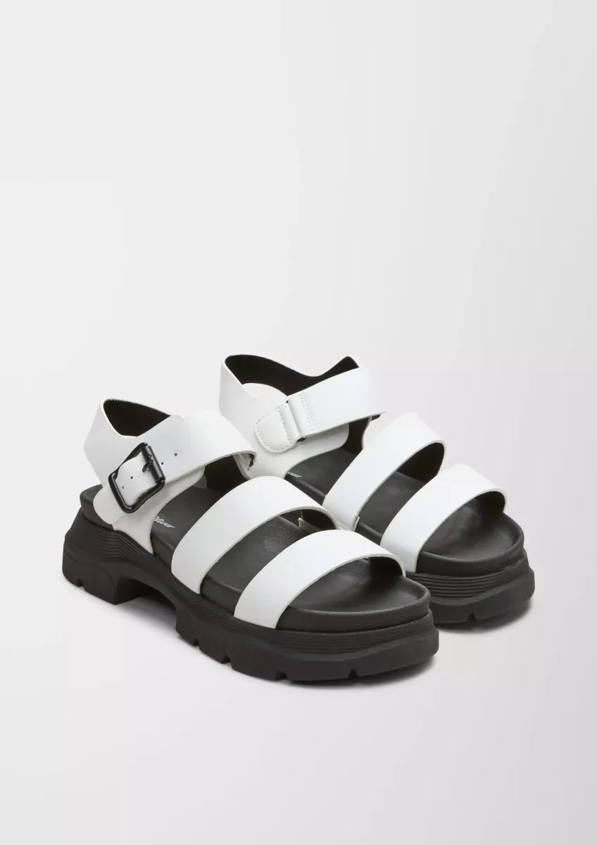 Chunky Sandalen