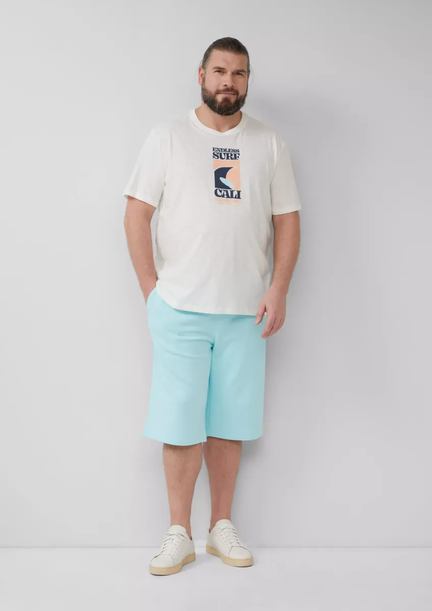 Detroit: Sweat-Bermuda mit Flammgarnstruktur im Relaxed Fit