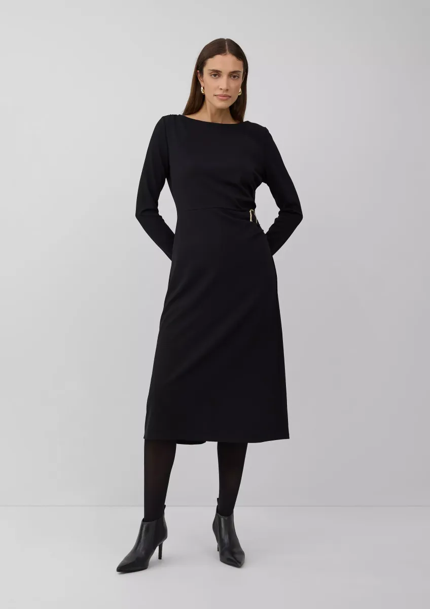 Festliches Midi-Kleid aus Interlock-Jersey mit Brosche