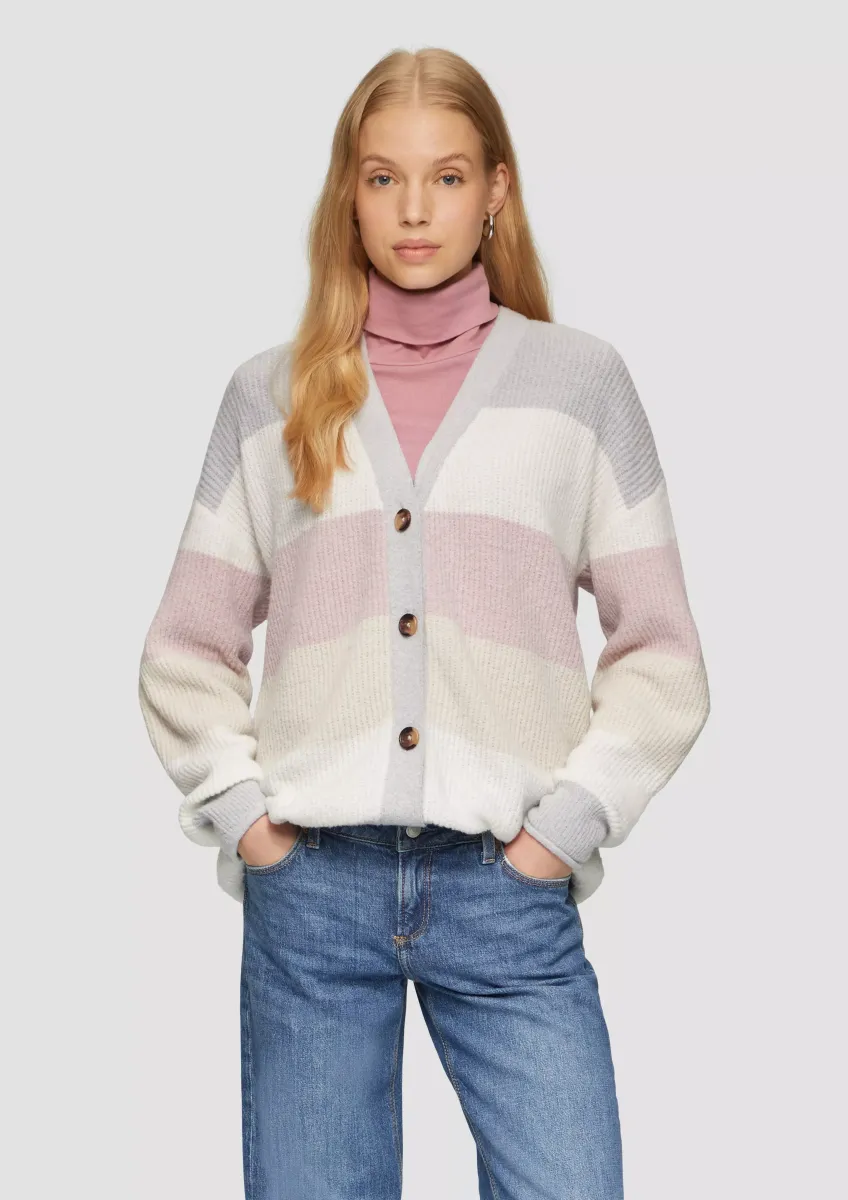 Flauschige Oversize-Strickjacke