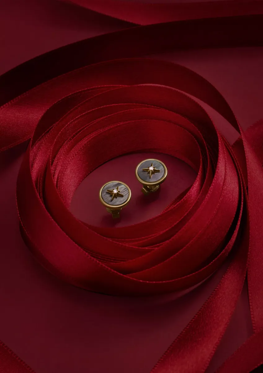 gelbvergoldet Silber-Ohrstecker mit Stern-Motiv