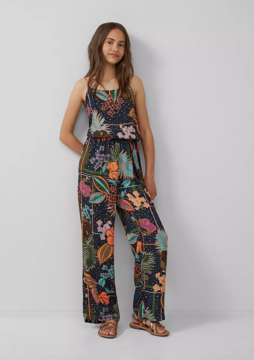 Gemusterter Jumpsuit aus satinierter Viskose mit Bindegürtel