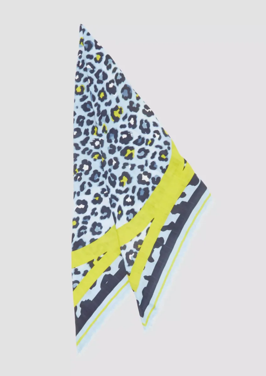 Gemusterter Schal aus Viskosemix