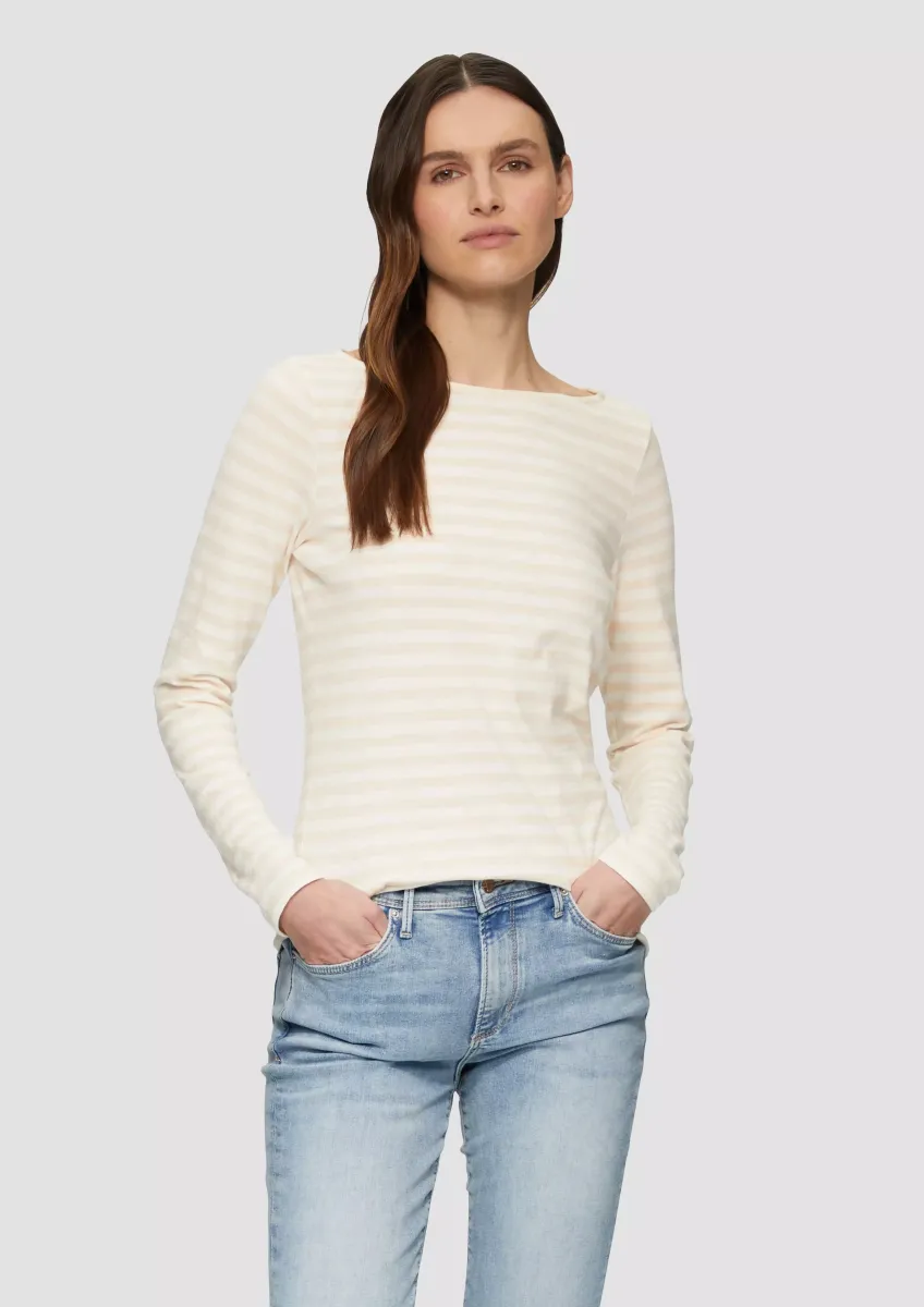 Geringeltes Langarmshirt aus Flammgarn mit U-Boot-Ausschnitt