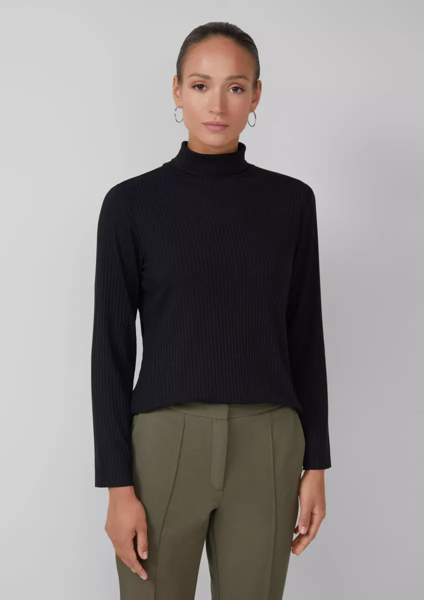 Gerippter Rollkragenpullover im Slim Fit