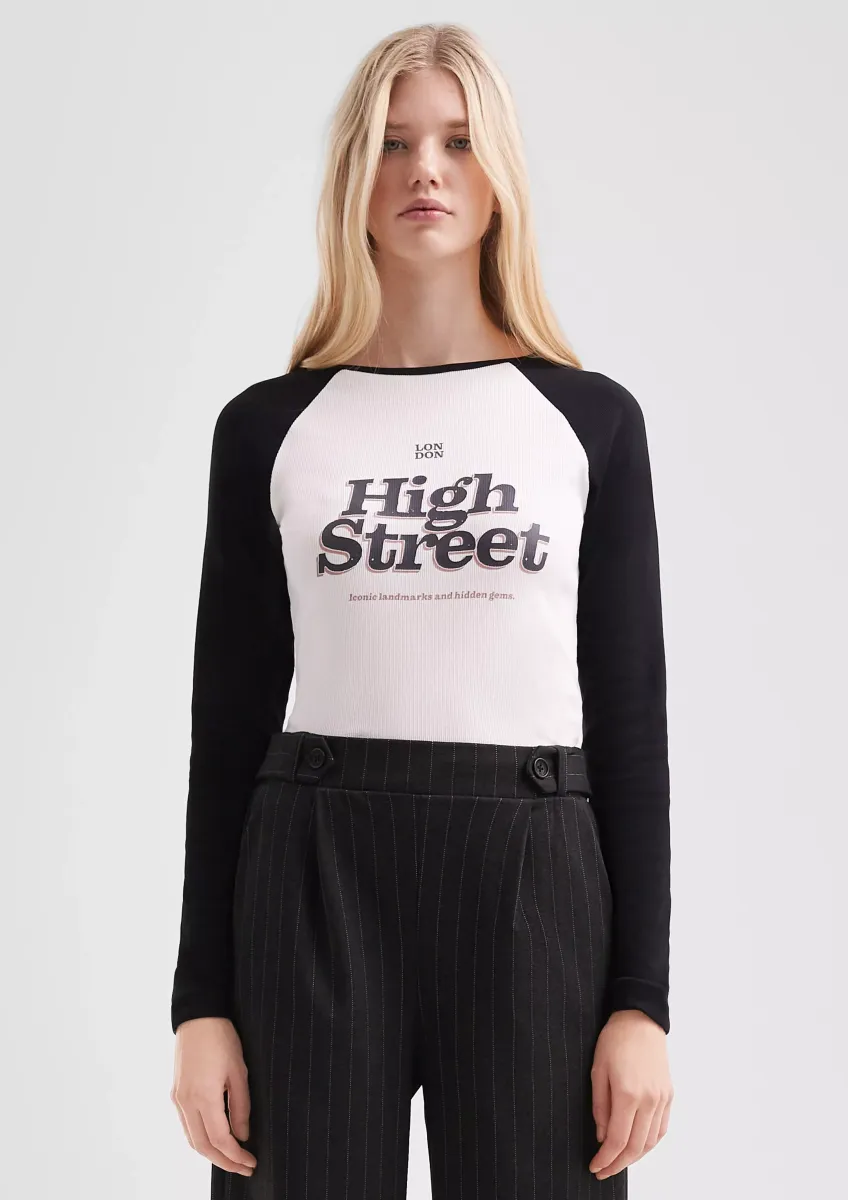 Geripptes Colour Block-Shirt mit Print