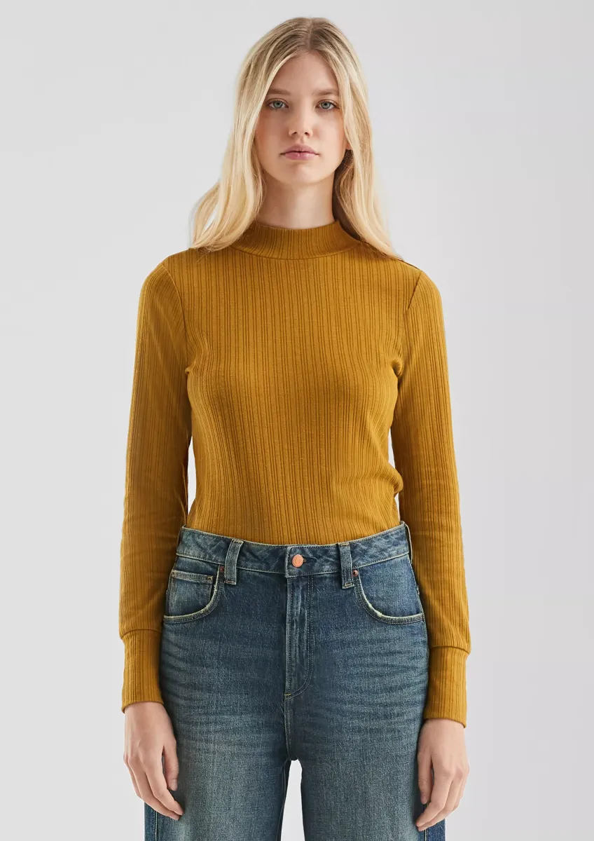 Geripptes Langarmshirt