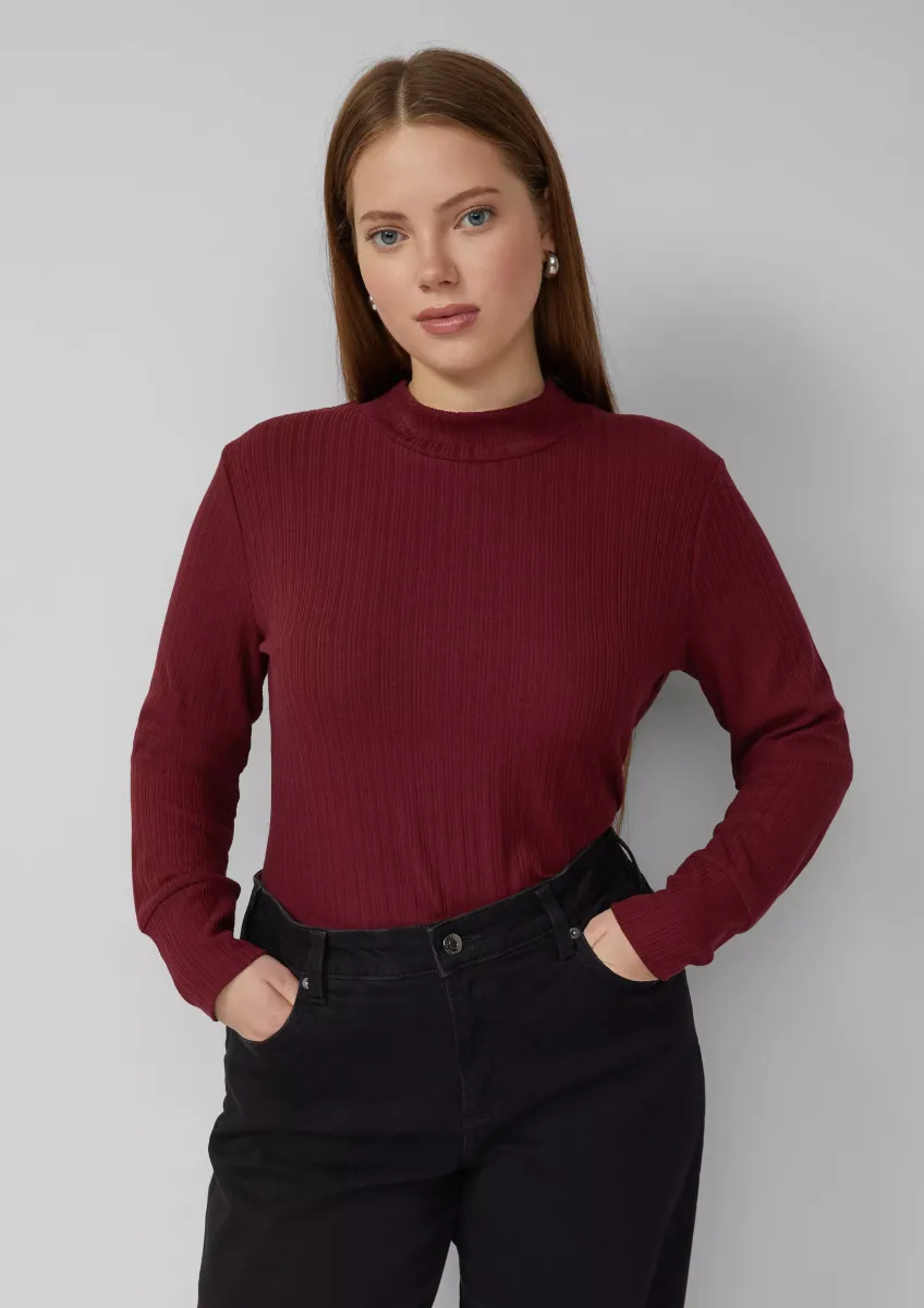Geripptes Langarmshirt
