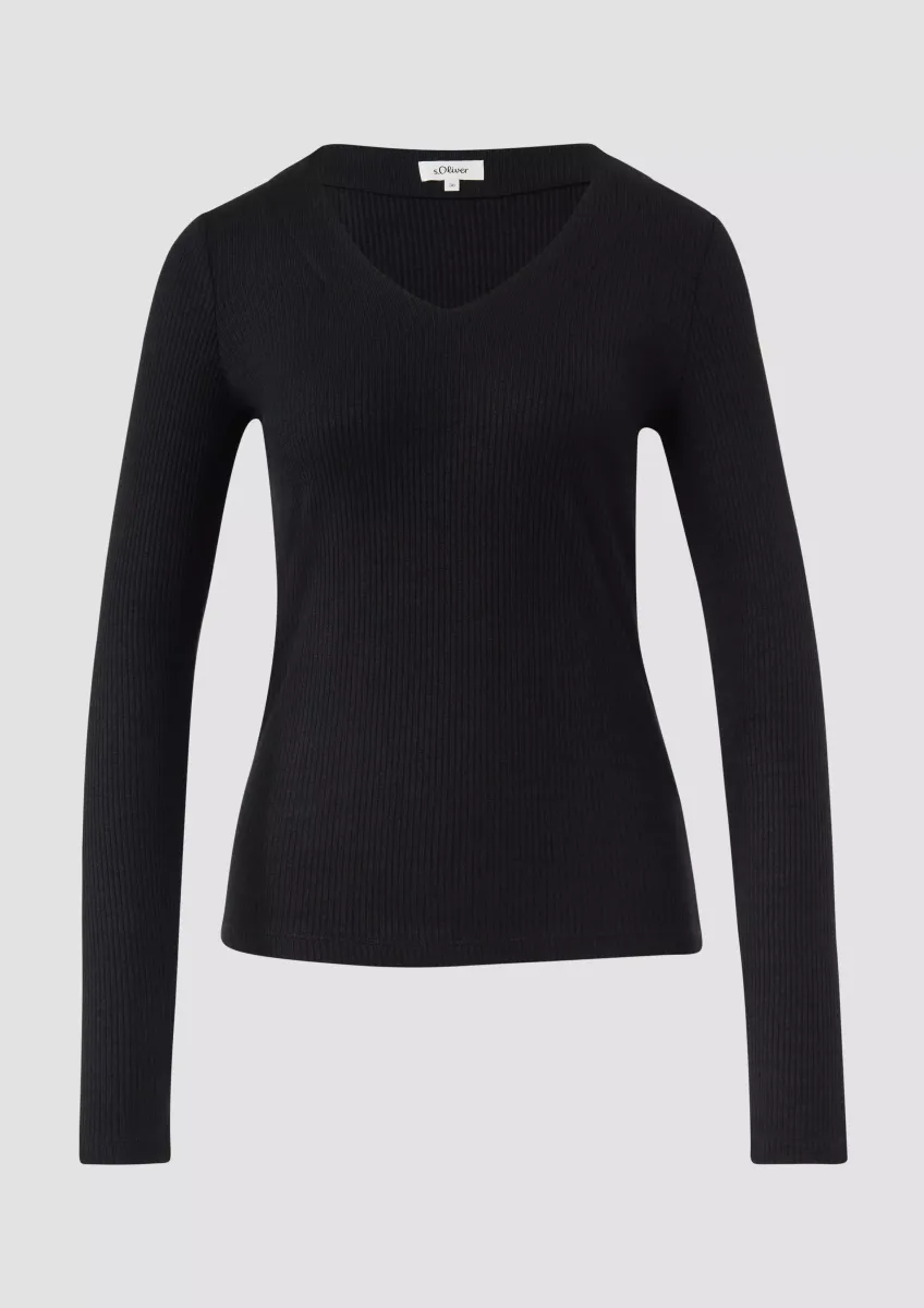 Geripptes Longsleeve mit V-Ausschnitt