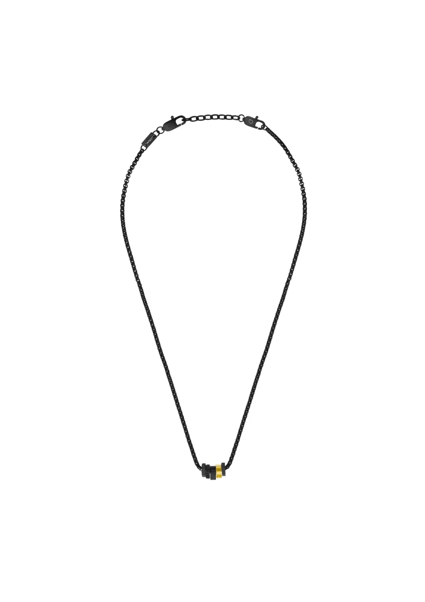 Halskette mit goldenem Anhänger