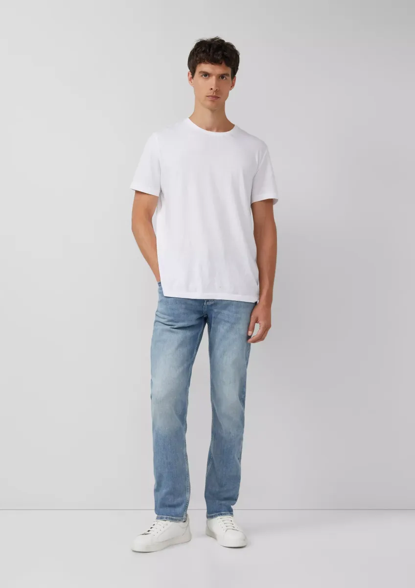 Jeans Mauro / Regular Fit / Mid Rise / Tapered Leg
