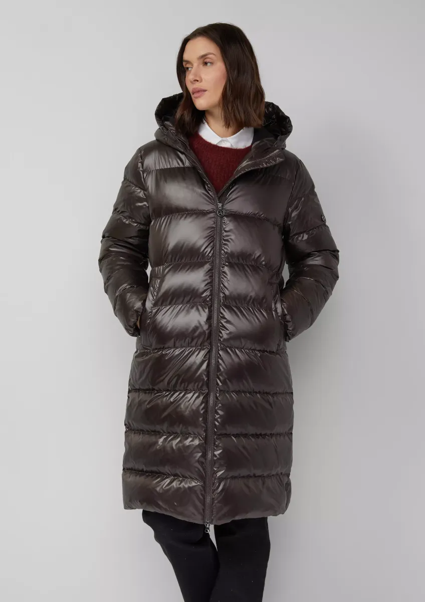 Kapuzen-Steppmantel mit recycelter Daune
