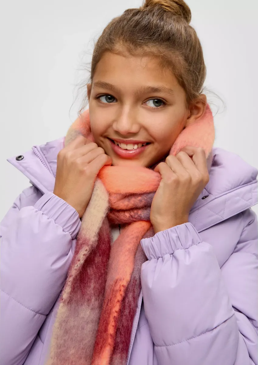 Karierter Schal mit Fransen