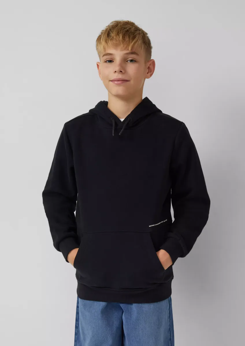 Kuscheliger Hoodie mit kleinem Wording-Print