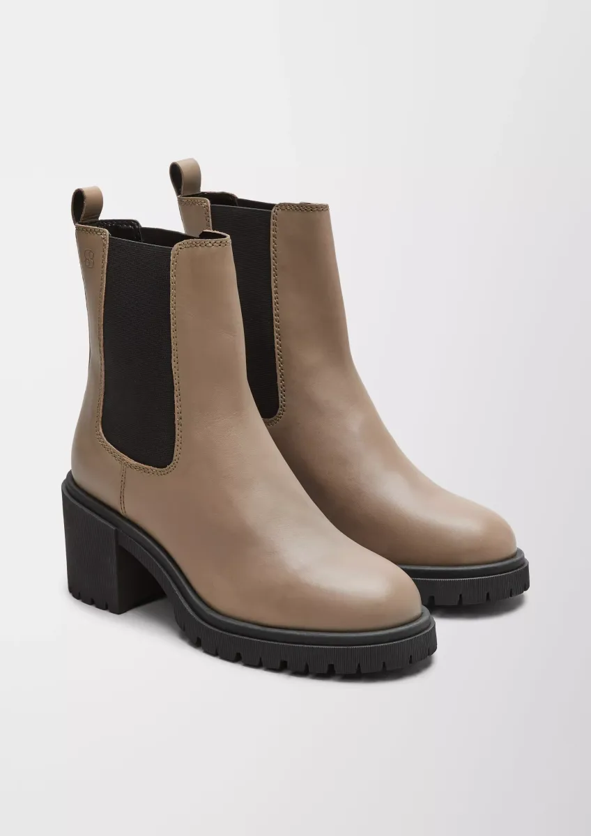 Lederstiefel mit Blockabsatz