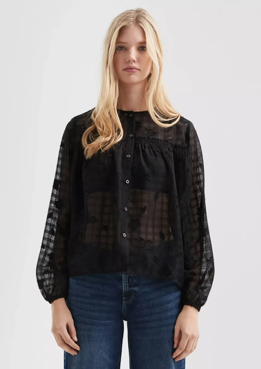 Leicht transparente Chiffonbluse