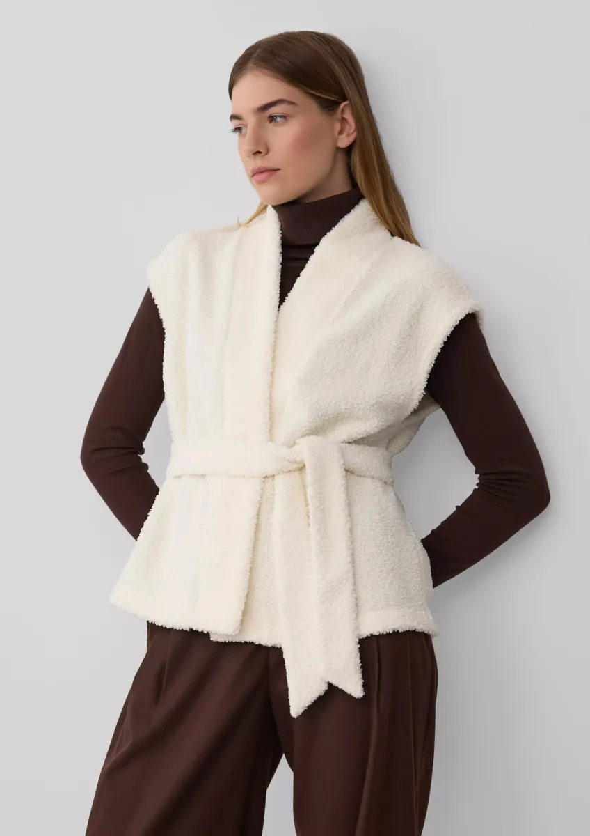 Leichte Teddyplüsch-Weste mit Gürtel