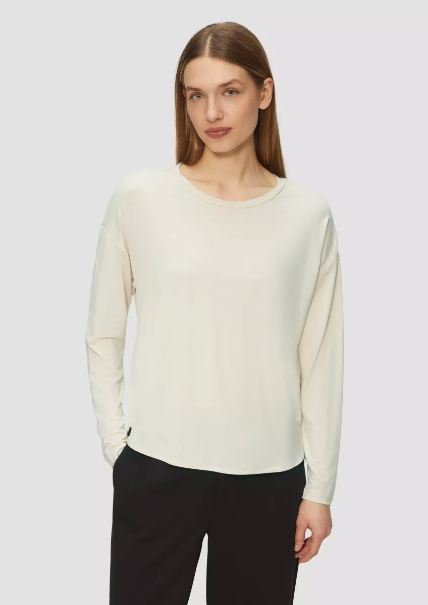 Longsleeve mit überschnittenen Schultern und abgerundetem Saum