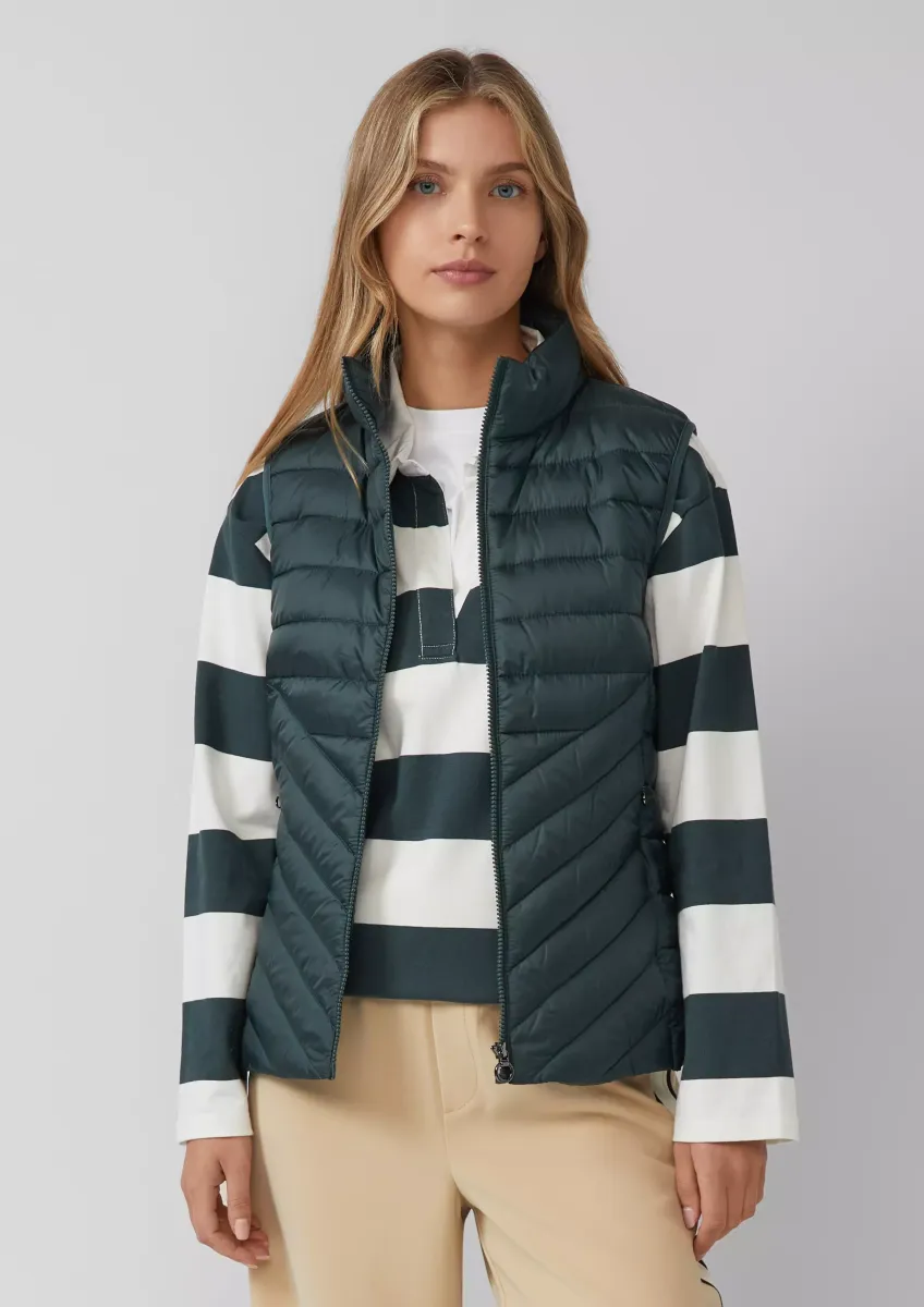 Packbare leichte Steppweste mit Stehkragen