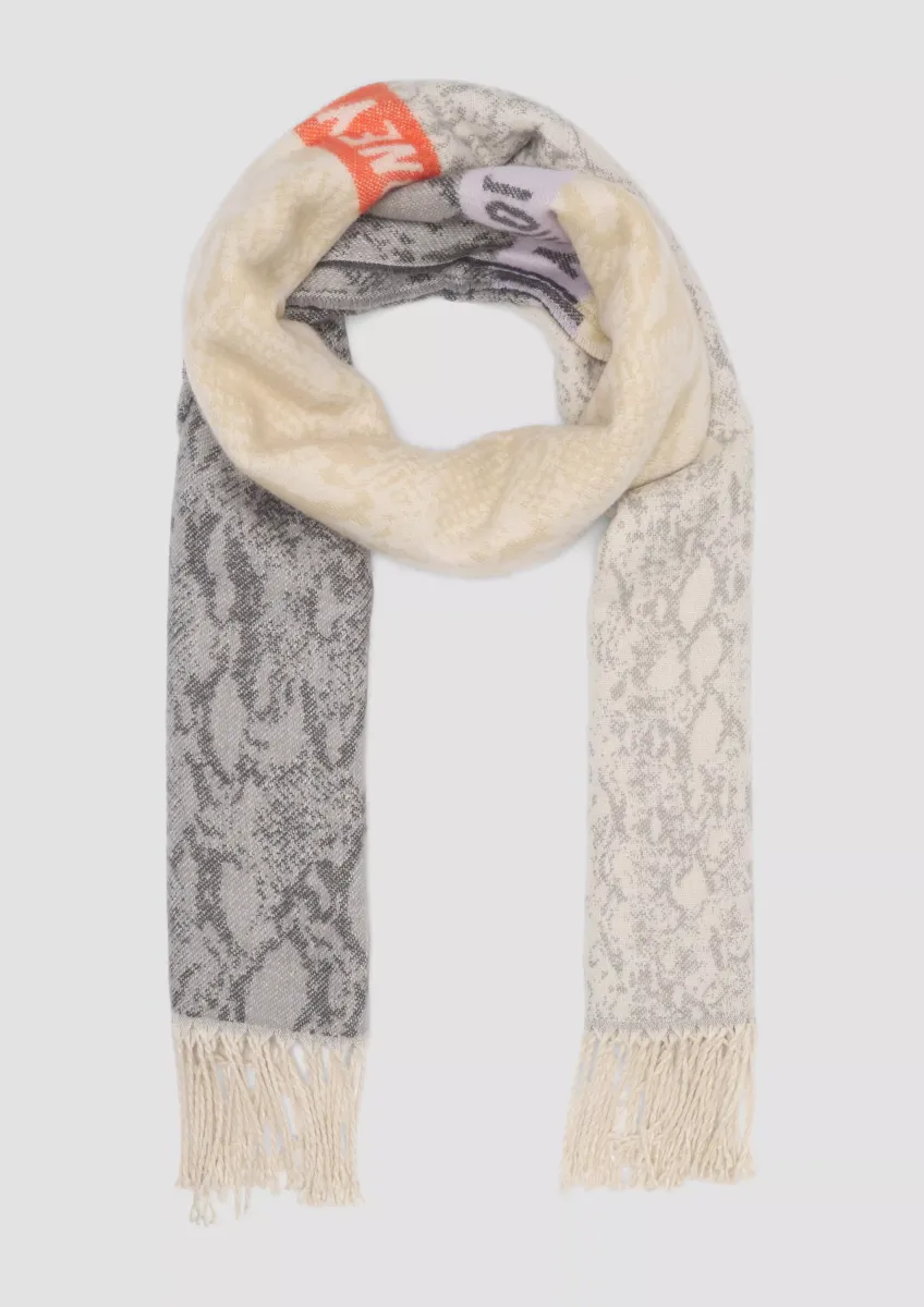 Patchwork-Schal mit Fransen