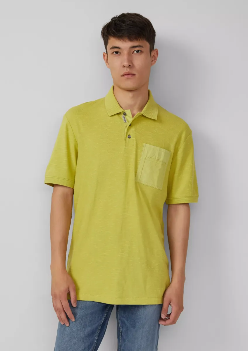 Poloshirt mit Flammgarnstruktur und Brusttasche