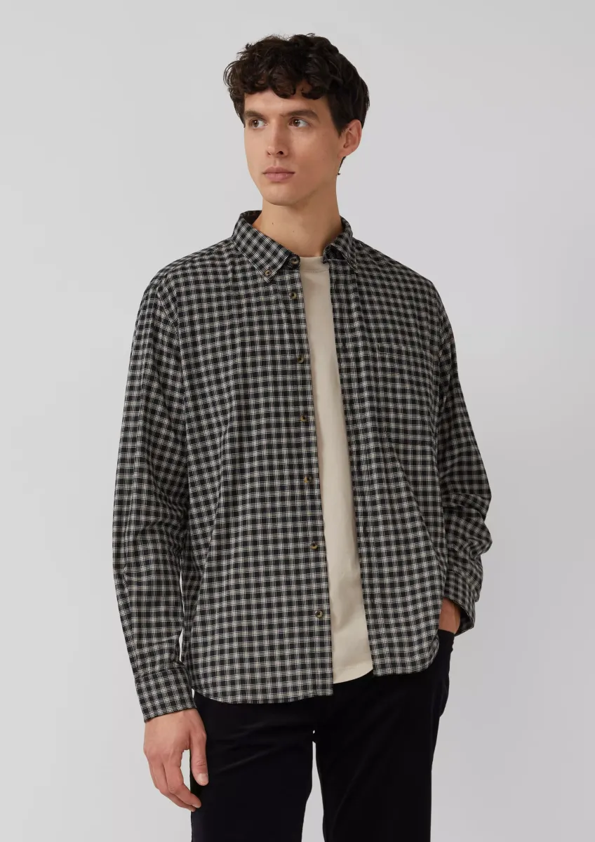 Regular Fit: Elastisches Button-Down-Hemd mit Karomuster