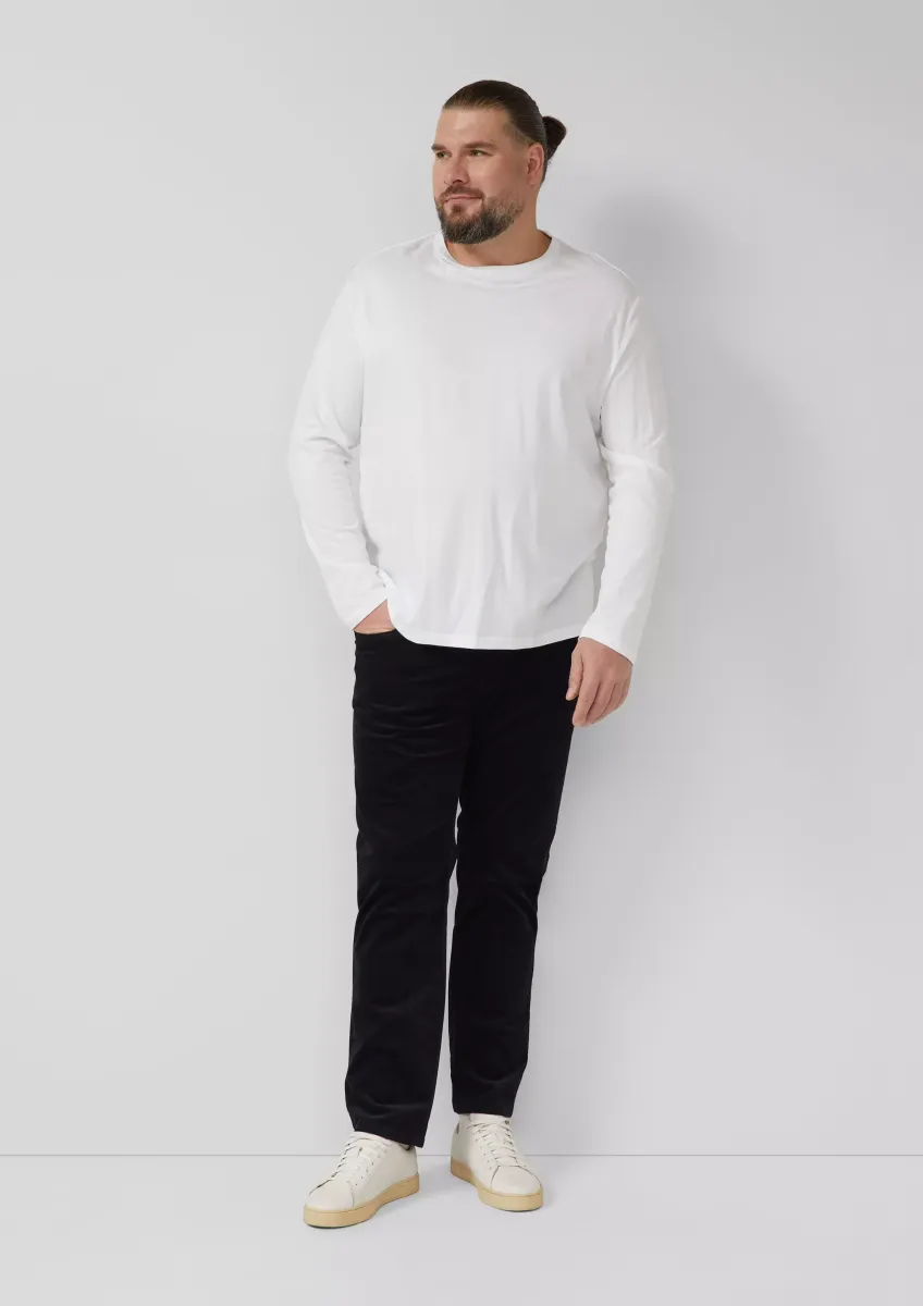 Regular Fit: Hose aus diagonalem Feincord mit geradem Bein