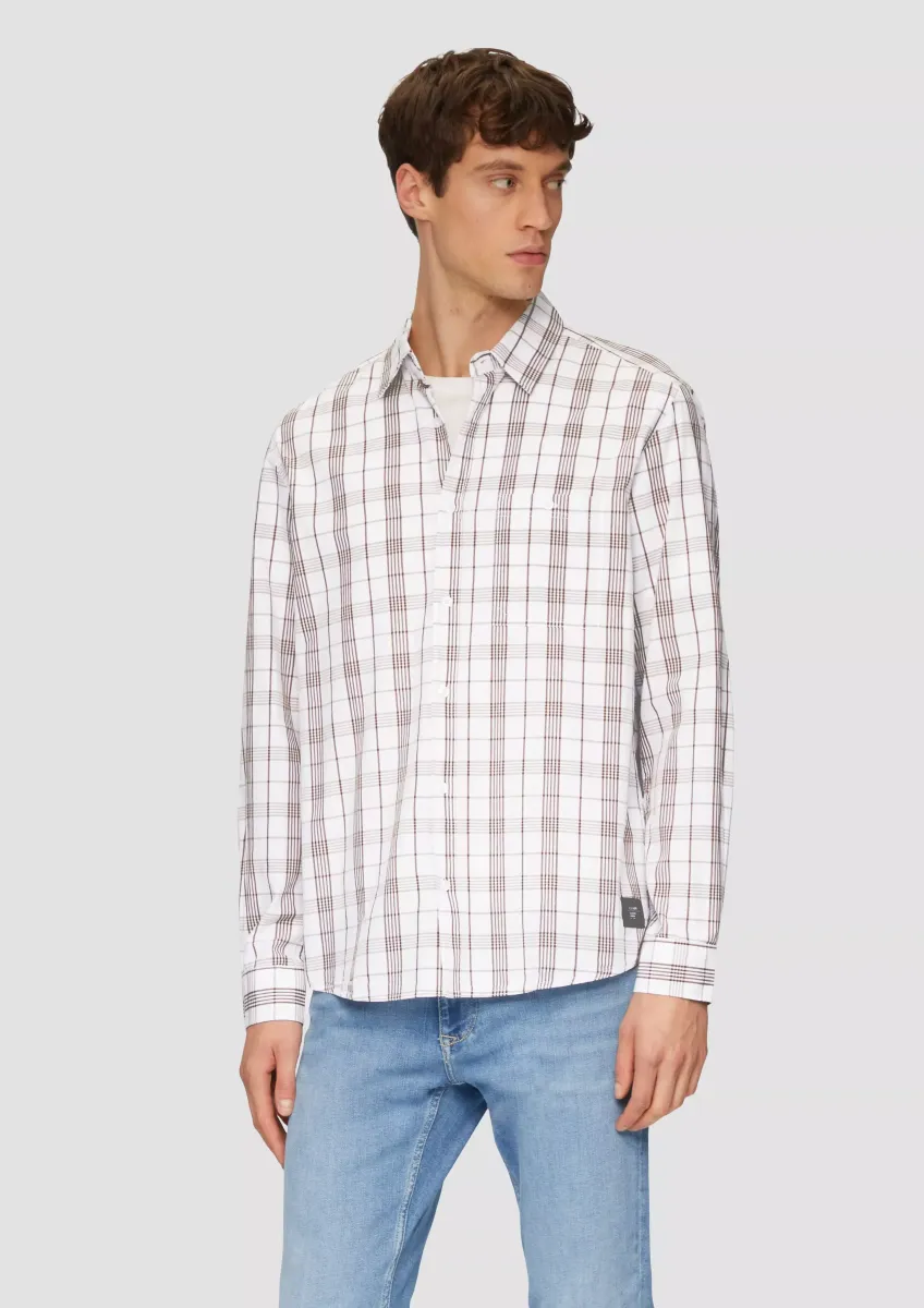 Regular Fit: Kariertes Hemd mit Label-Patch