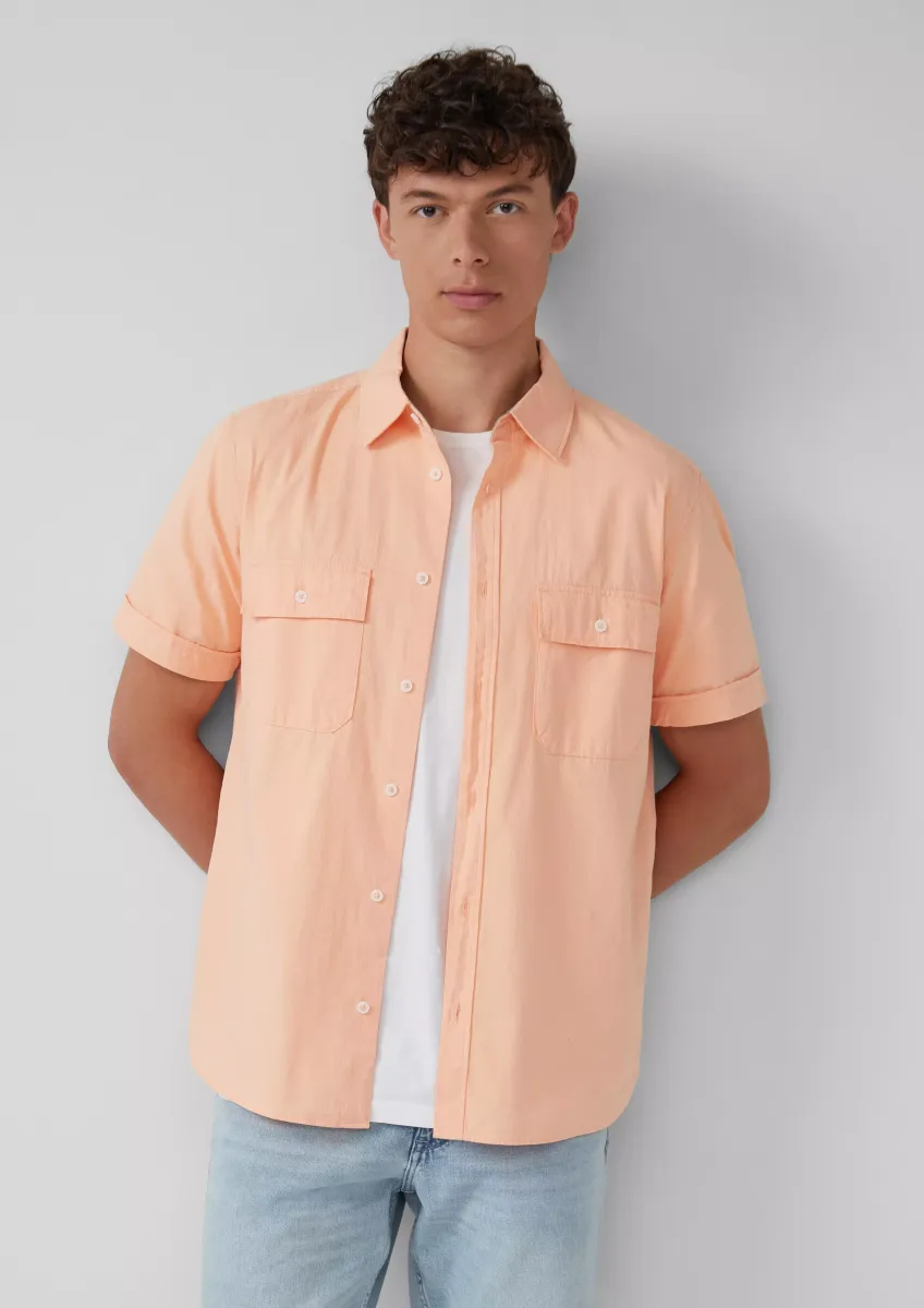 Regular Fit: Kurzarmhemd mit Strukturstreifen und Kentkragen