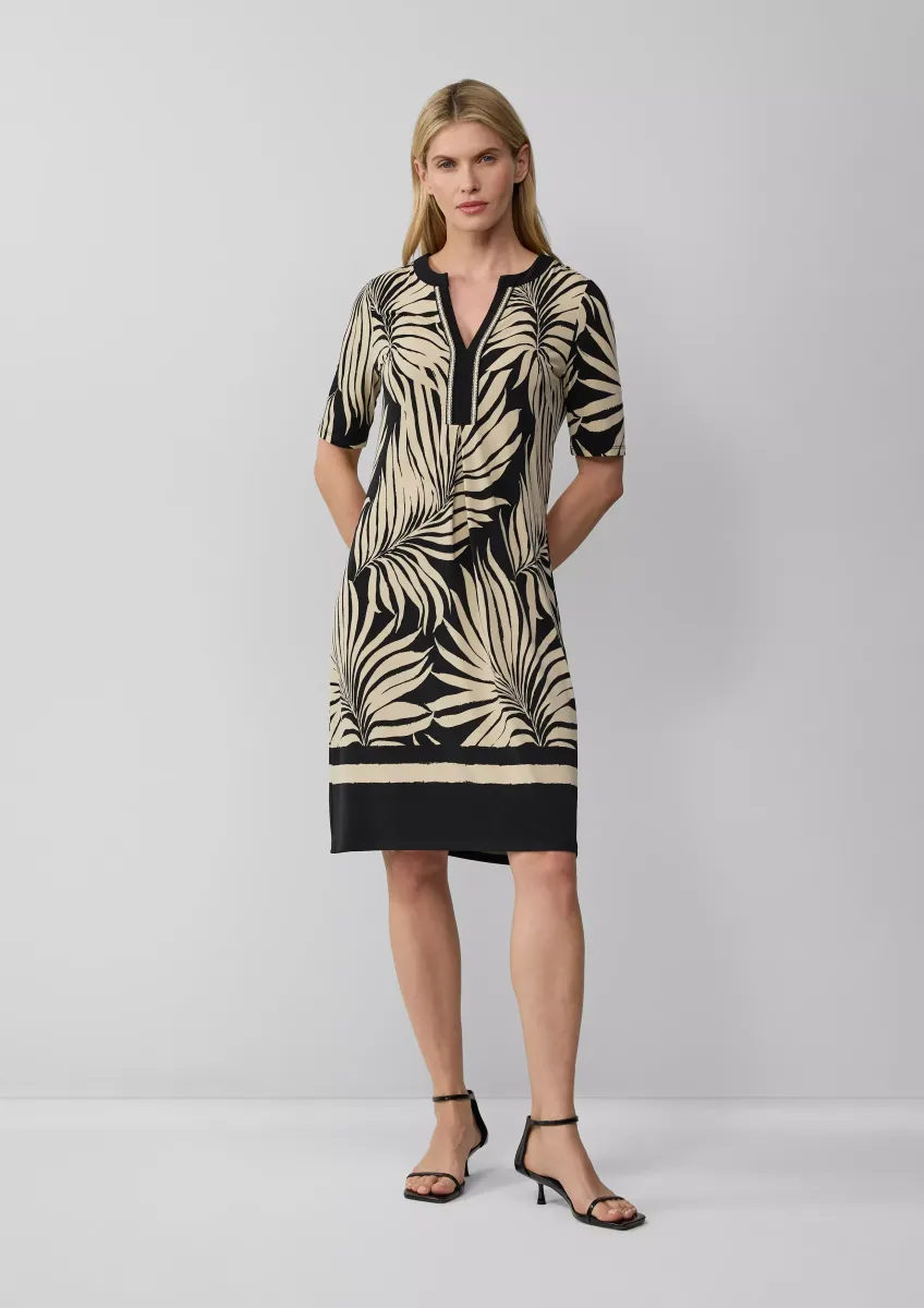 Relaxed-Fit-Kleid mit Tunikaausschnitt und Zierborte