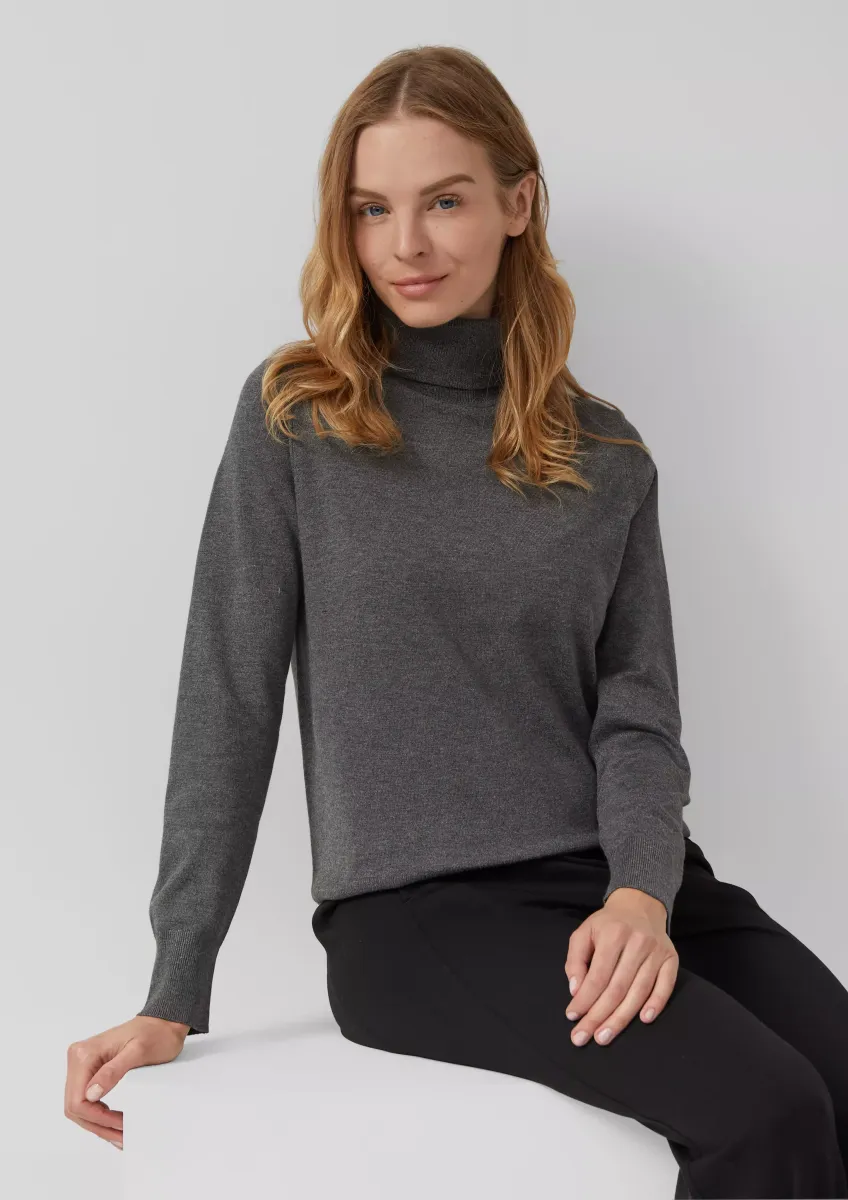 Rollkragenpullover aus Viskosemix