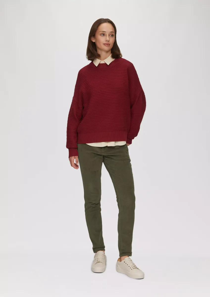 Schmal geschnittene Cordhose