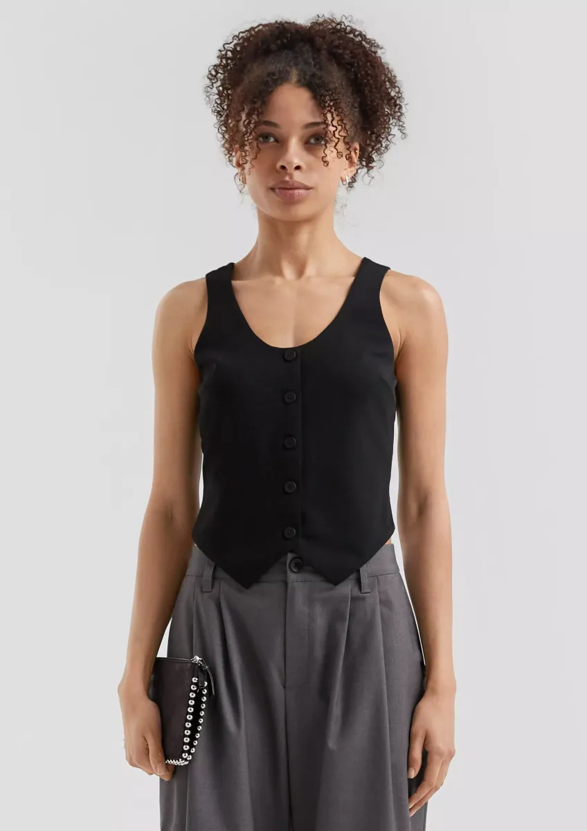 Schmal geschnittene Weste aus Interlockjersey