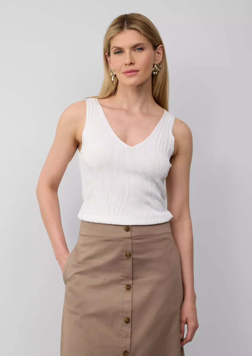 Slim-Fit-Top aus Feinstrick mit V-Ausschnitt