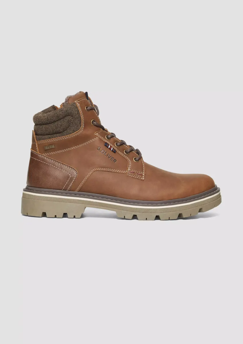 Stiefel in Leder-Optik