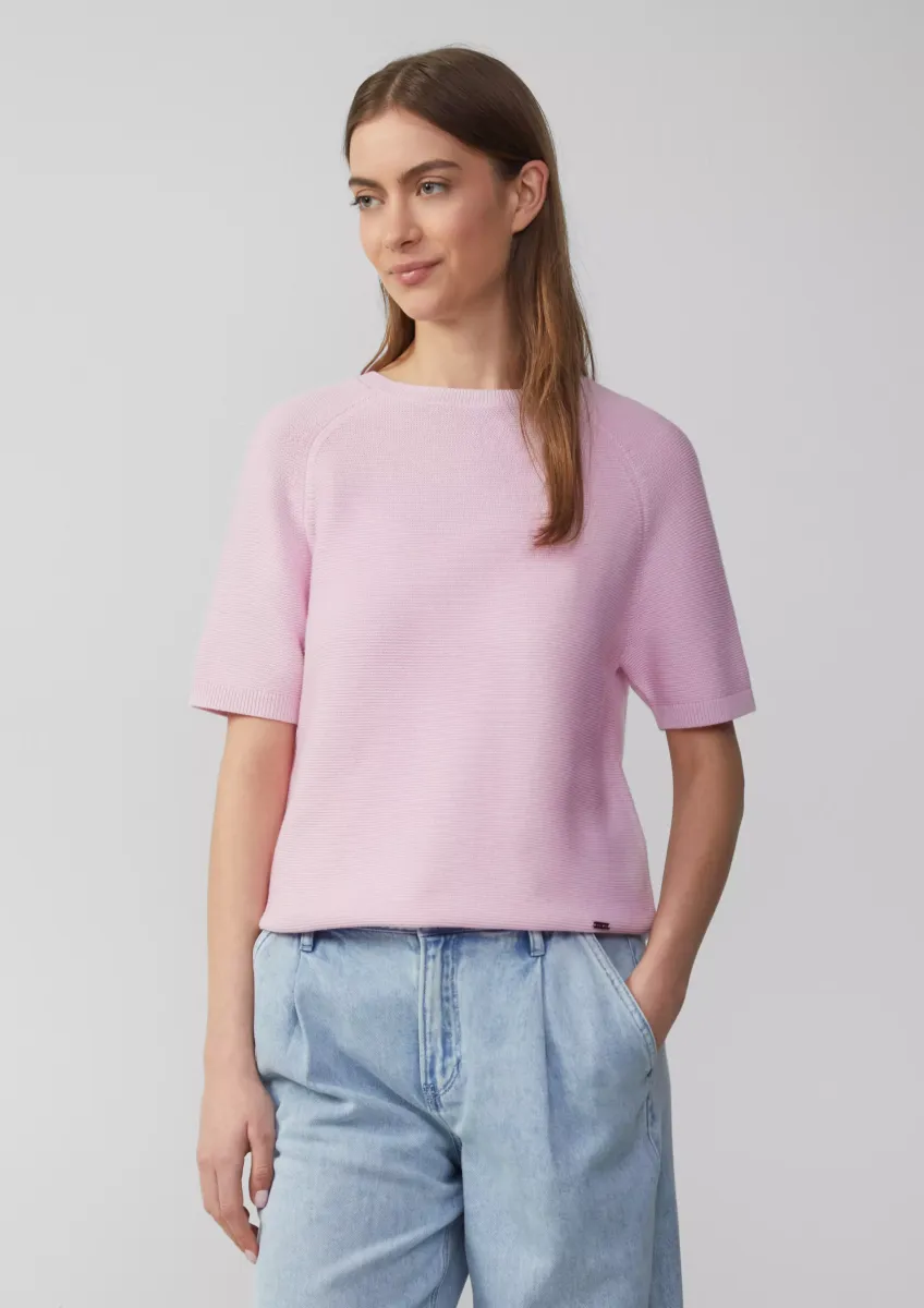 Strickpullover mit feiner Rippstruktur