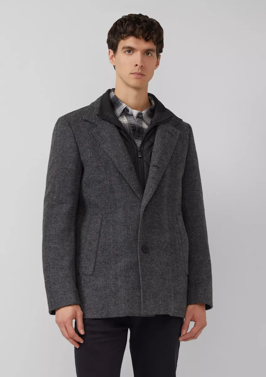 Strukturierter Mantel mit Wolle und fixiertem Insert