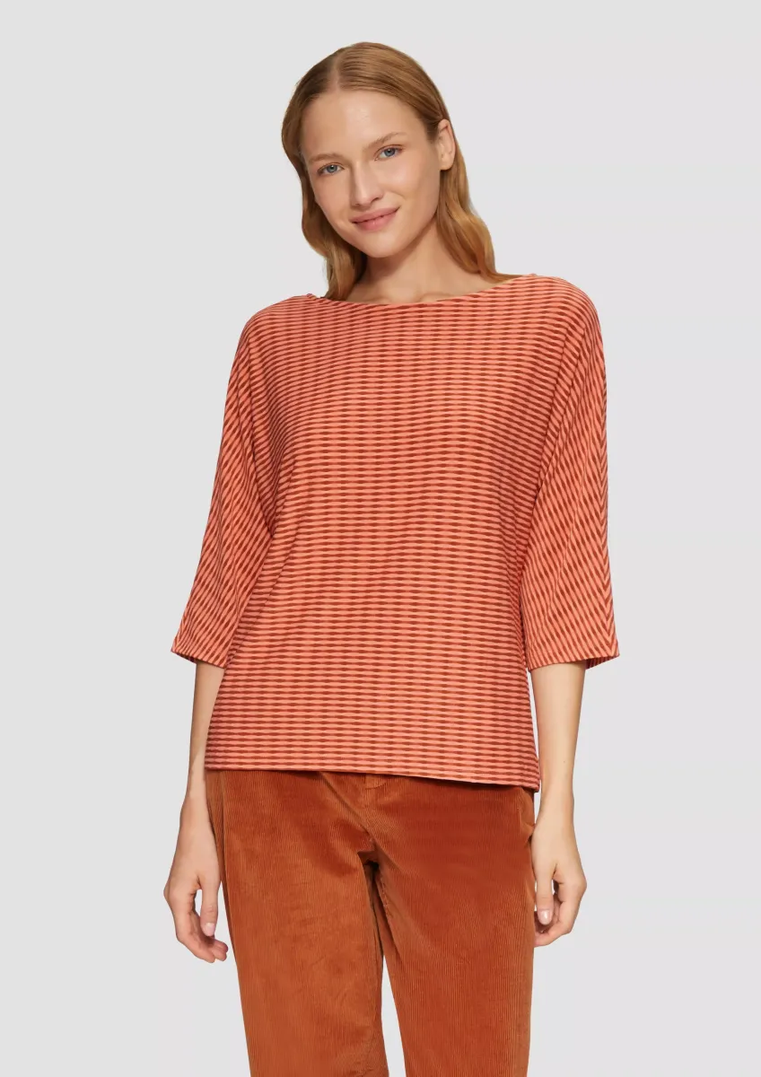 Strukturiertes Shirt mit Fledermausärmeln