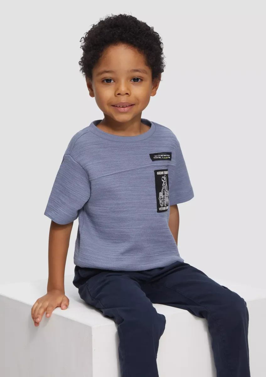 Strukturiertes T-Shirt aus Strickjersey mit Patches